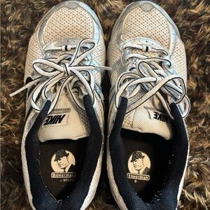 Nike Black and White Athletic Shoes